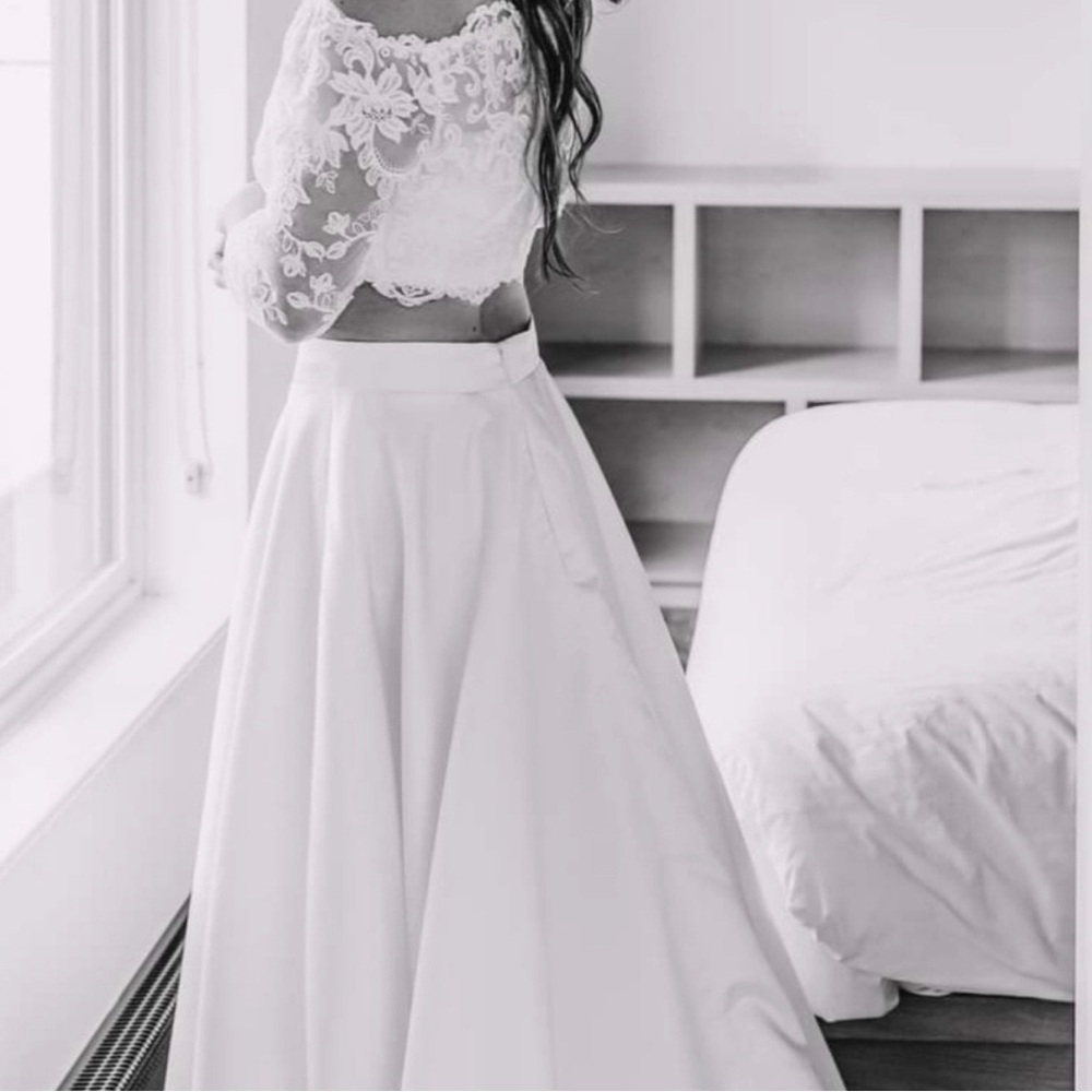 Elegant White Lace Top and Skirt Set